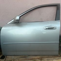 2006 Infiniti G35 driver door
