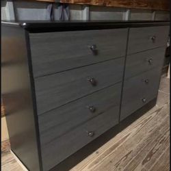 8 Drawer Dresser