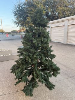 Christmas Tree 7ft