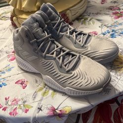 Adidas Mad Bounce Basketball Shoes Size 18