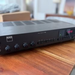 NAD 7120 stereo receiver