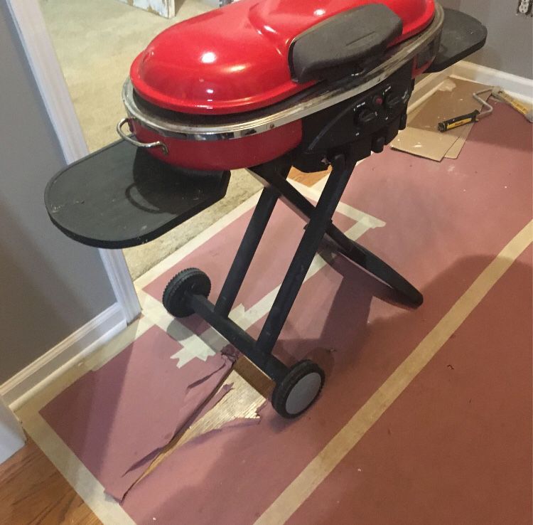 Photo Coleman Road Trip Grill Red Pop Up On Wheels
