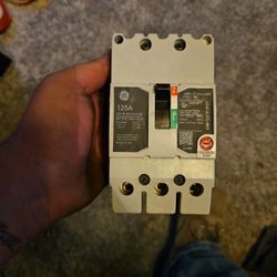 ABB / General Electric TEYD3125B - 125A 3 Pole Miniature Circuit Breaker