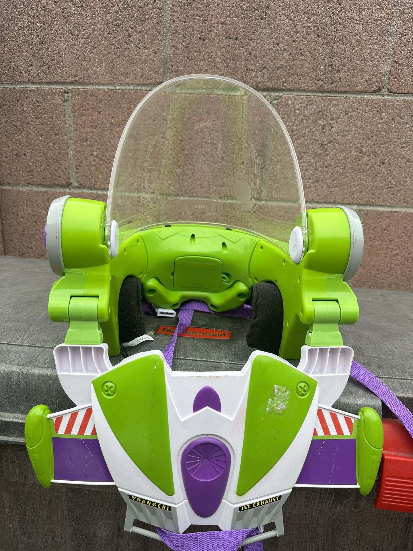 Buzz lighter Costume Talking