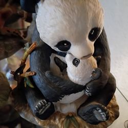 Vintage panda homco porcelain figure