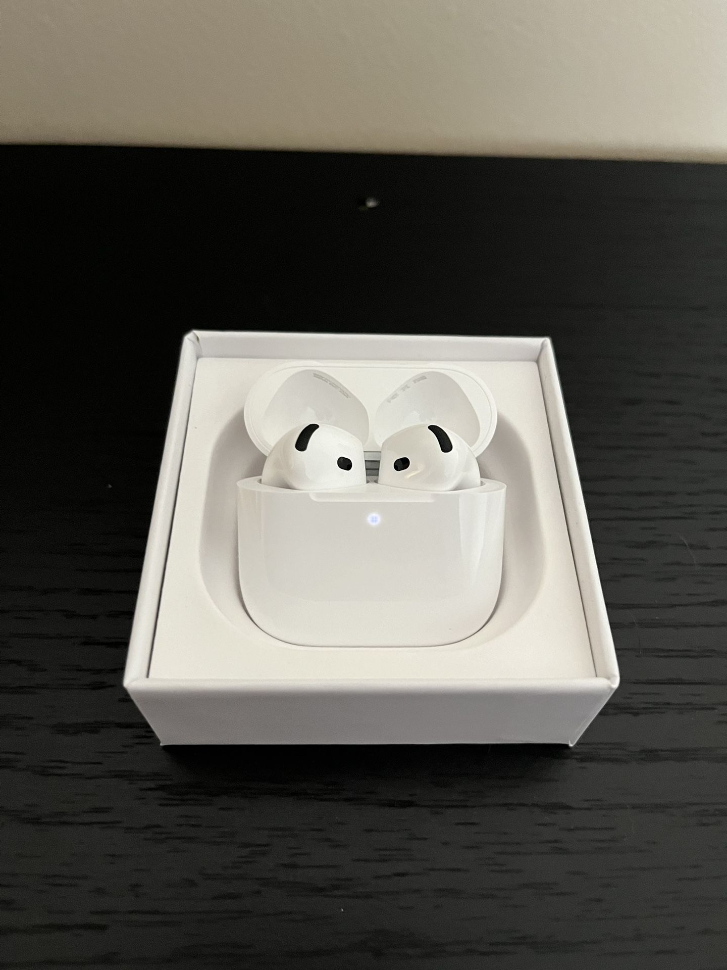 AirPod 4 ANC