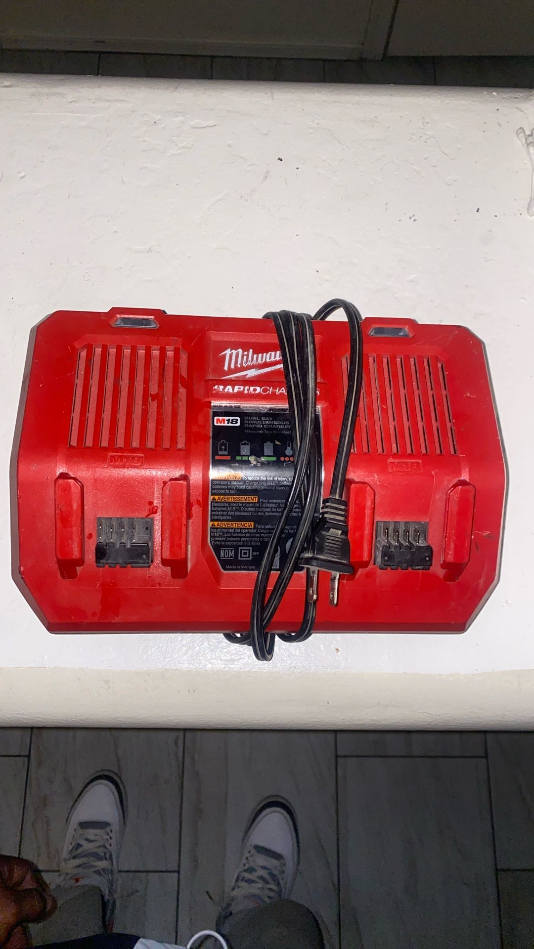 Milwaukee Rapid Charger Dual Bay (m18) Or Bed