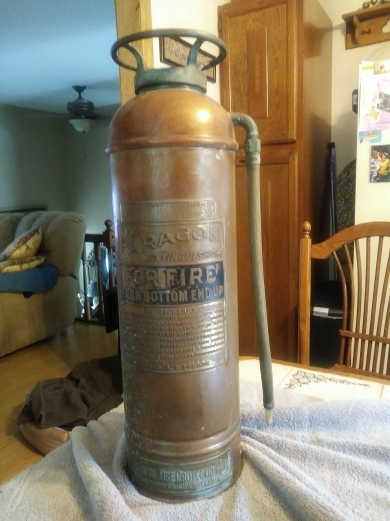 Paragon antique boyd n bro fire extinguisher