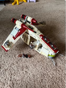 LEGO Star Wars Republic Gunship Set 75021 No Figures Midding Parts