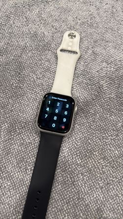 Apple Watch Series 5 Alum 44mm