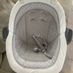 Graco Baby Bouncer/Rocker 