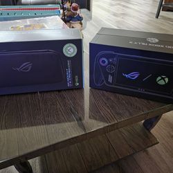 Like New ROG XBOX ALLY X  With Carrying Case