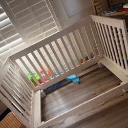 Crib & mattress