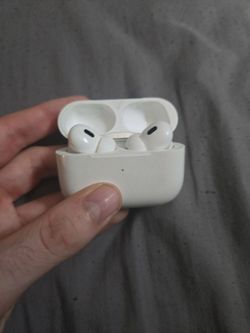 Apple AirPods Pro 2 with Charging Case