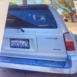 Toyota 4Runner Limited 