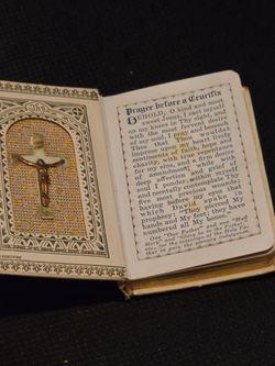 Vintage 1936 Catholic Child Prayer Book w/ Inset Crucifix (1st Edition)