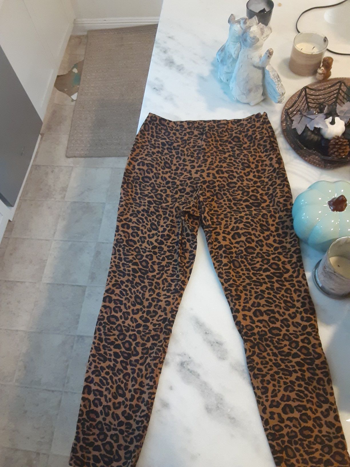 Size 14 stretch leopard pants