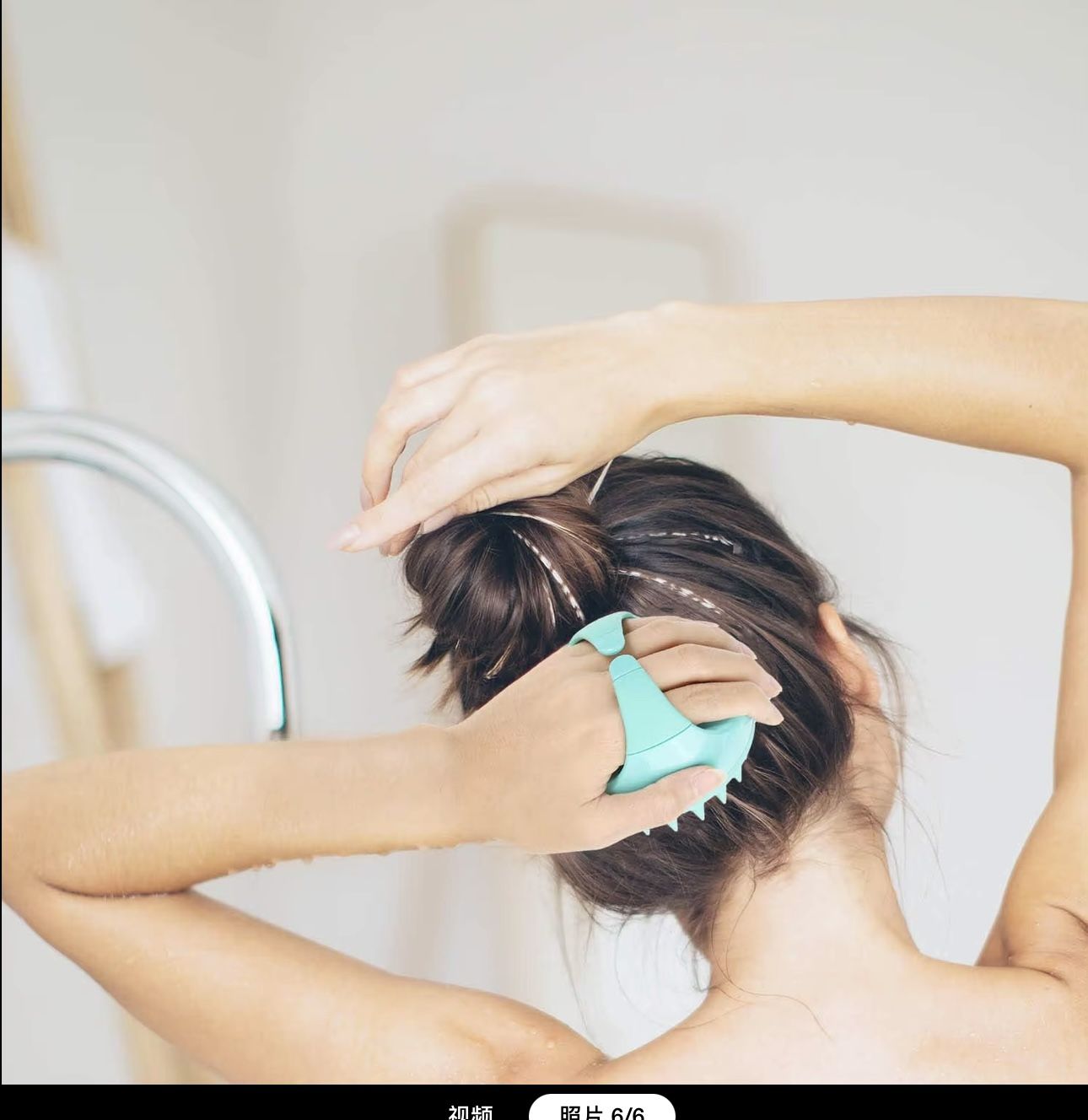 π₯**Clearance Sale β Scalp Massage Brushes!**π₯Same model sells on Amazon, now wholesale price