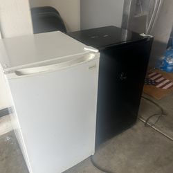 Mini Refrigerator 
