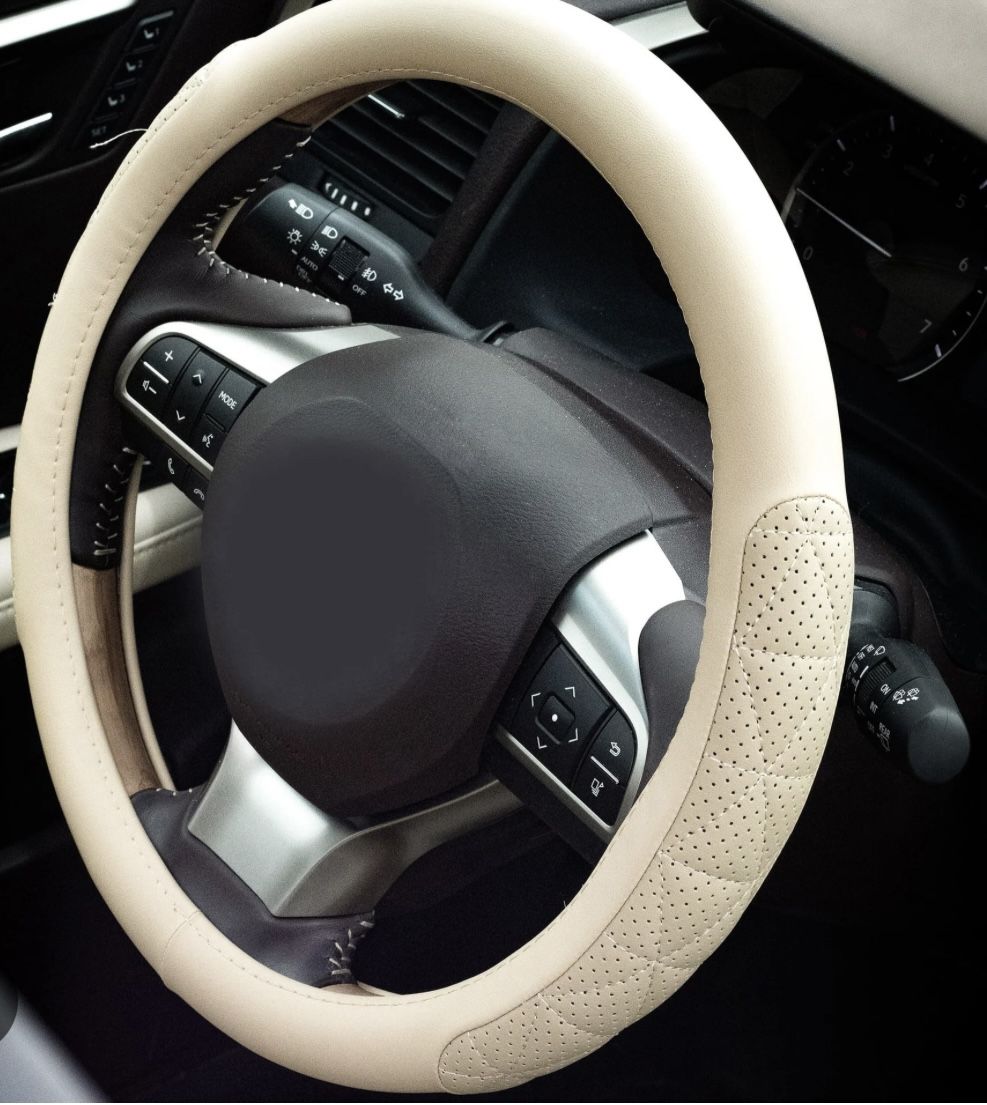 Brand new 100% leather Luxury Steering Wheel Covers