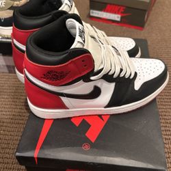 Jordan 1 Black Toe