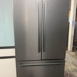 Bosch French Door fridge black matte