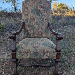 Throne Arm Chair 