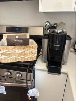 NESPRESSO - Vertuo + pods