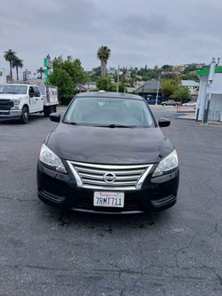2015 Nissan Sedan