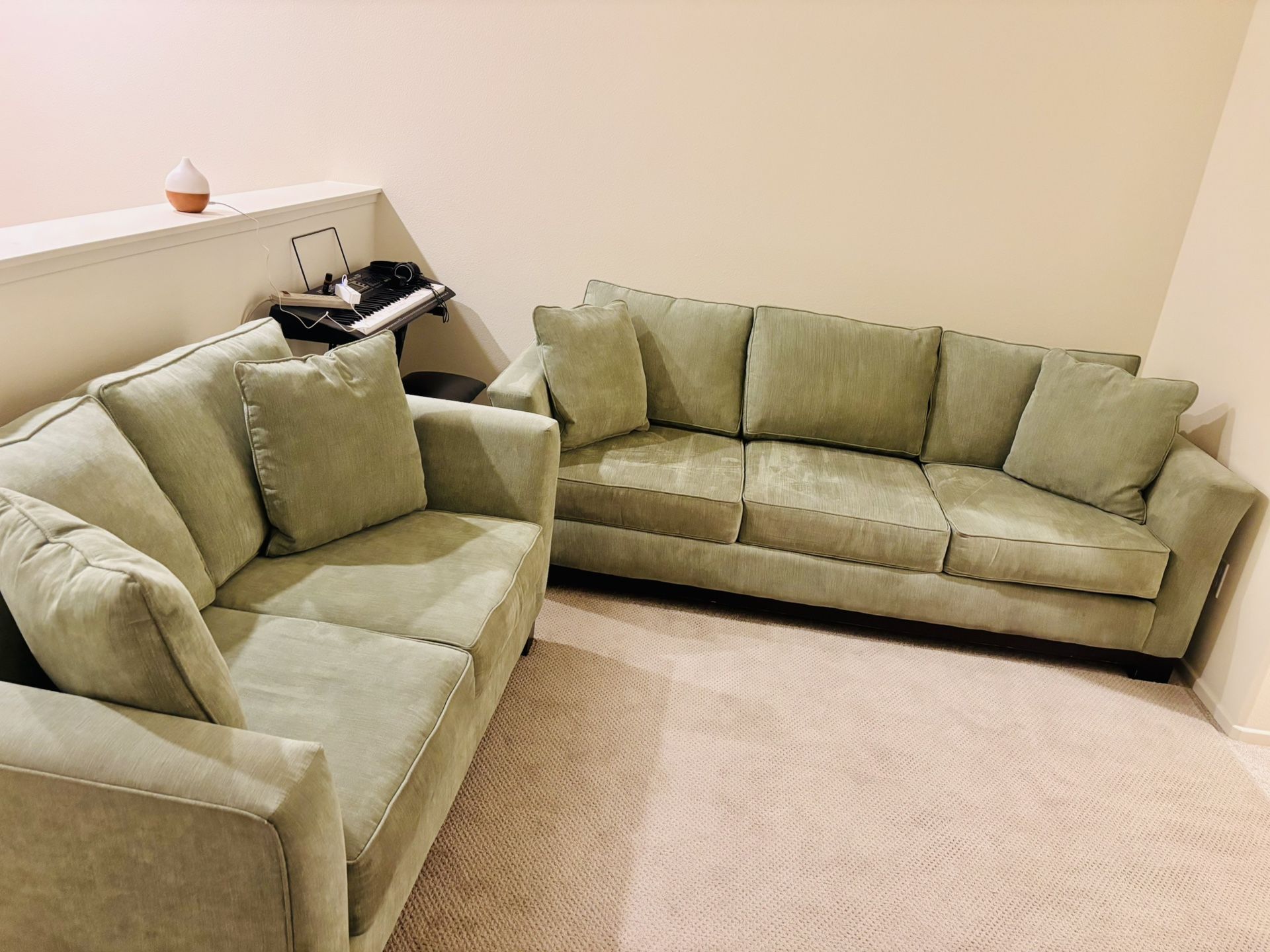 Sofa Set