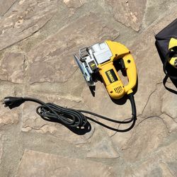 Dewalt DW317 Orbital Jigsaw 5.5A