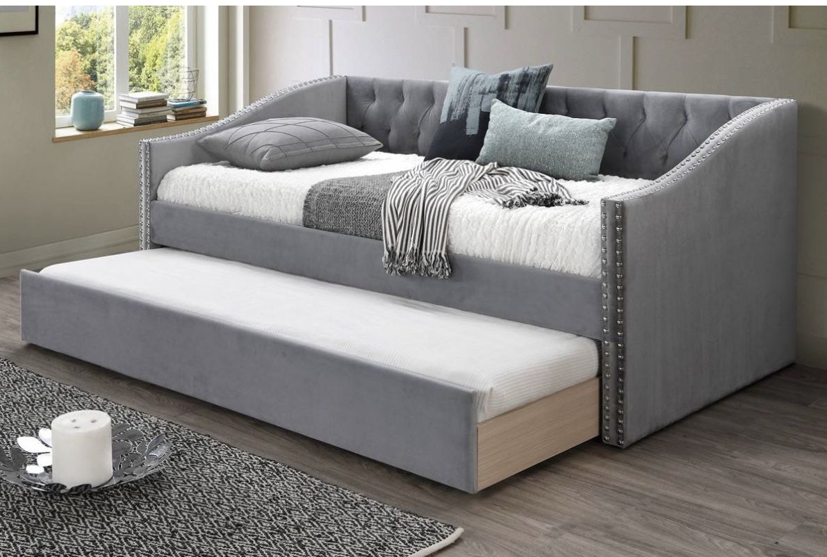 Brand New In Box Day Bed W/ Slats + Trundle And 2 Mattresses. Pick Up