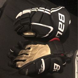 Bauer gloves