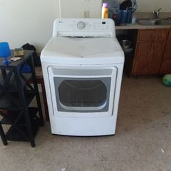 LG Energy Saver Electric Dryer 
