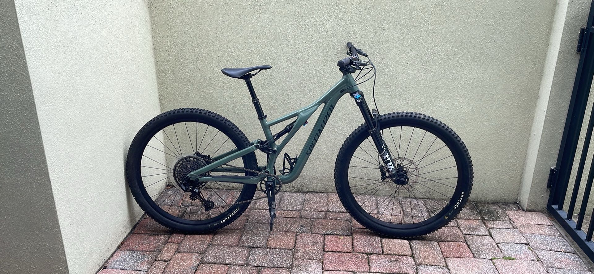 Specialized Stumpjumper Comp Alloy - S1