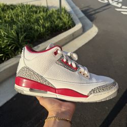 Jordan 3 Retro Cardinal Red