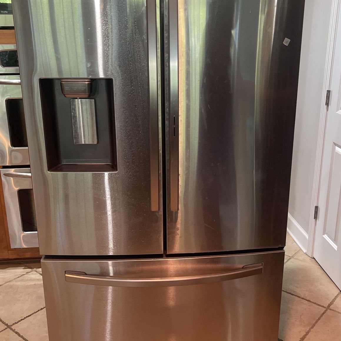 Samsung French-door Refrigerator 