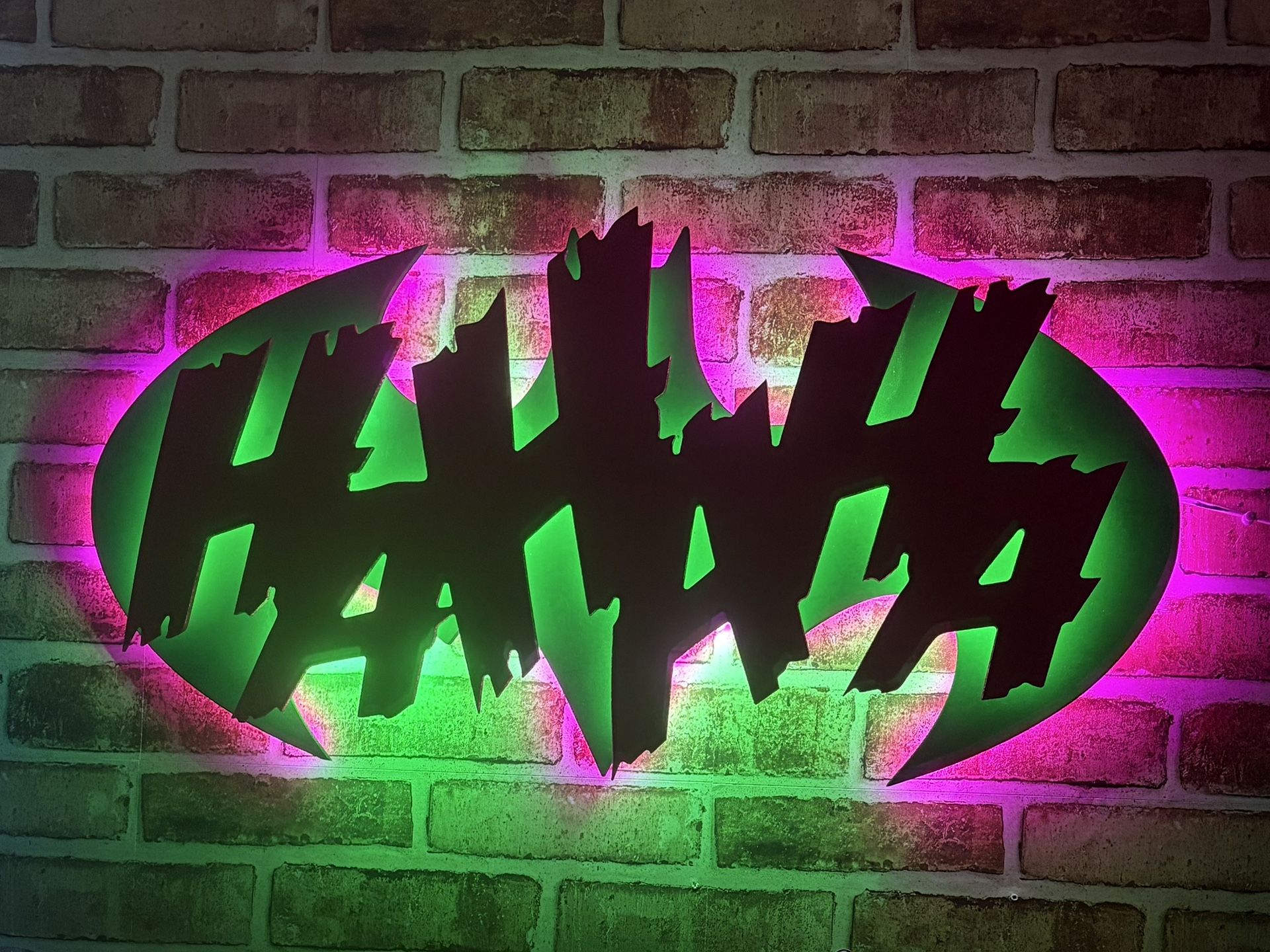 Batman/Joker LED Wall Light