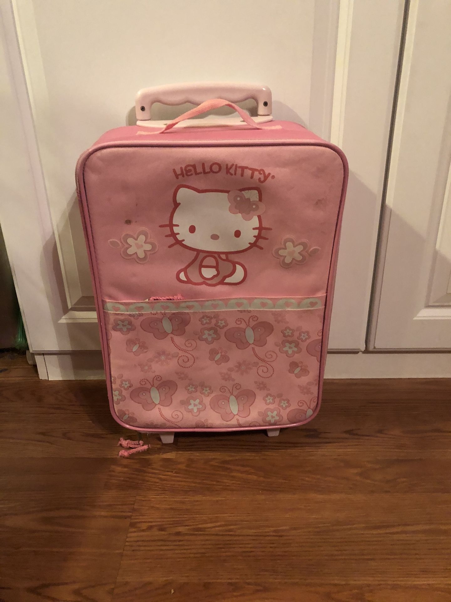 Hello kitty kids suitcase