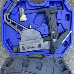 Kobalt Pneumatic Flooring Nailer Model #SGY-NS7 With Carry Case 