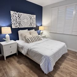 Queen Bed set 4 piece