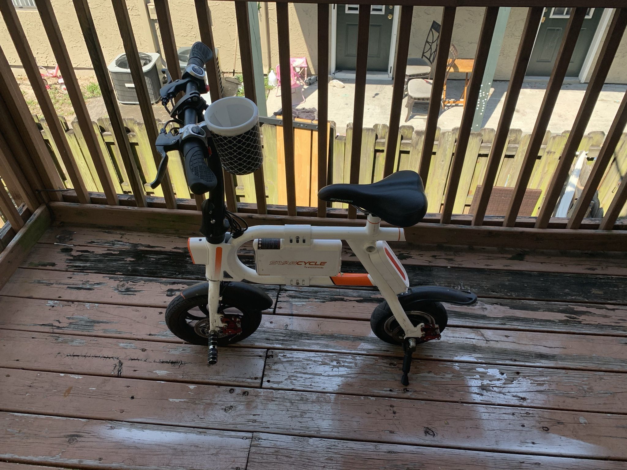 Swagcycle Scooter 