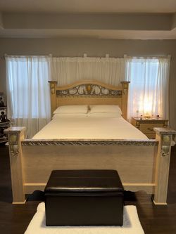 Elegant Queen Bedroom Set — Bed Frame, Media Chest & Nightstand