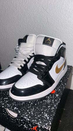 Jordan 1s size 8/5