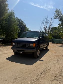 2007 Ford E-350