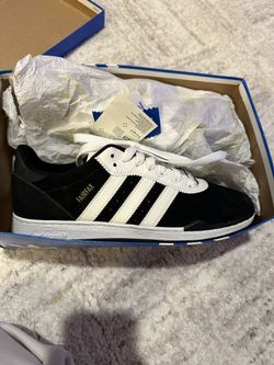 Adidas FAIRFAX 2011