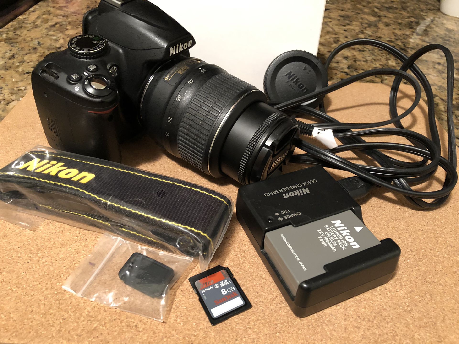 Nikon D3000 10MP Digital SLR Camera Kit with 18-55mm Lense & 8GB Card
