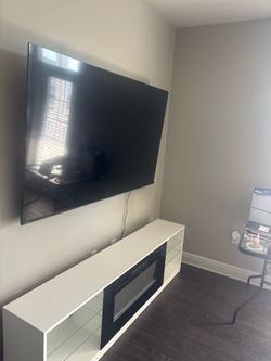 Brand New TV  75 inch
