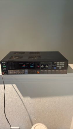 Vintage 1980s Sony stereo str-av460