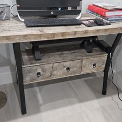 Desk/Console